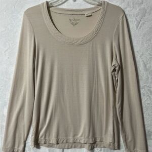 Chico's Women's Beige Long Sleeve Scoop Neck Blouse Size  Casual Size 1 (Small)